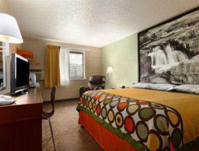 Super 8 By Wyndham Sioux Falls Near Convention Center 객실 사진